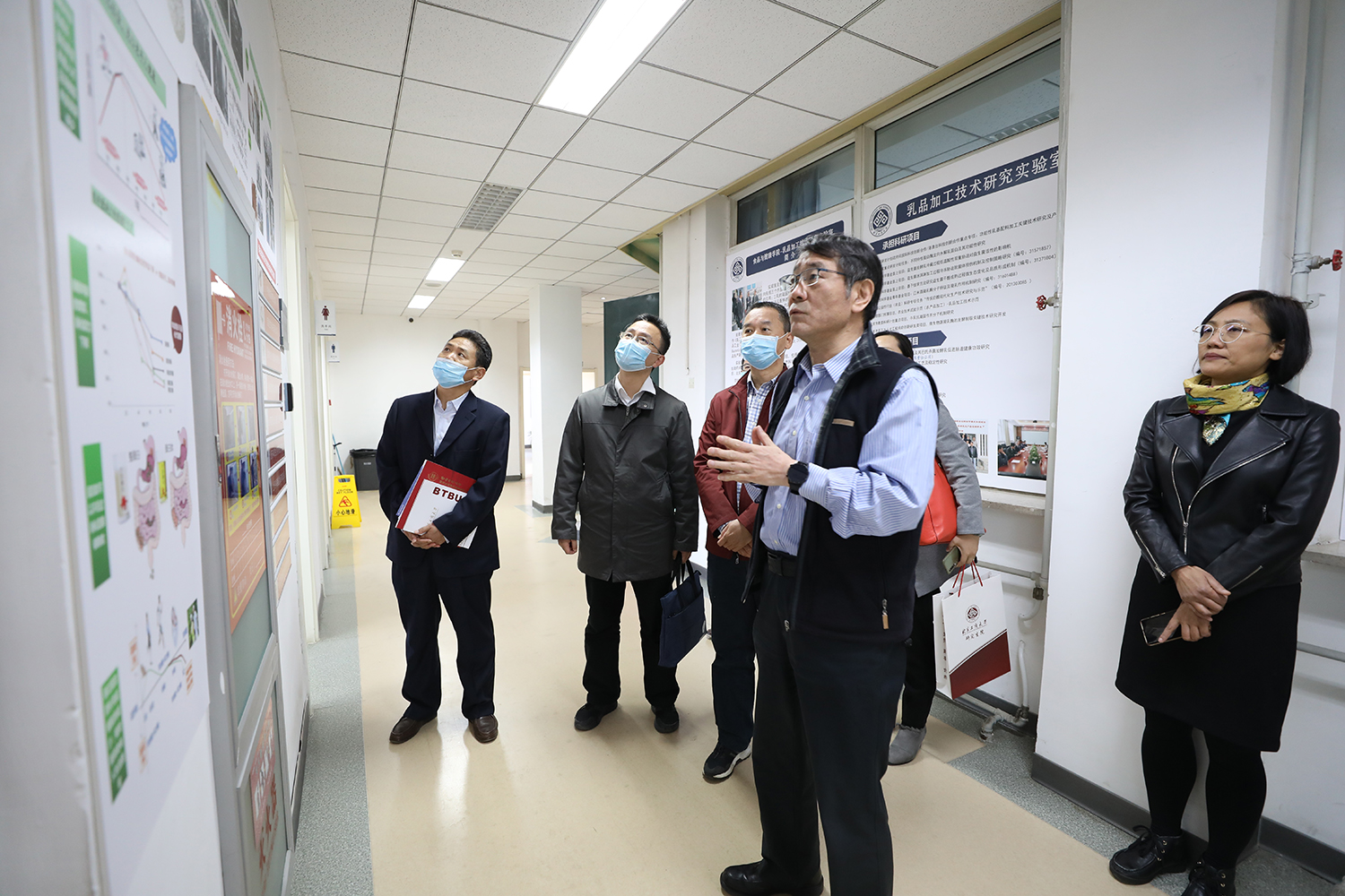 81dc3f8c97f7440fbb3d573ae868e87d.jpg 81dc3f8c97f7440fbb3d573ae868e87d.jpg